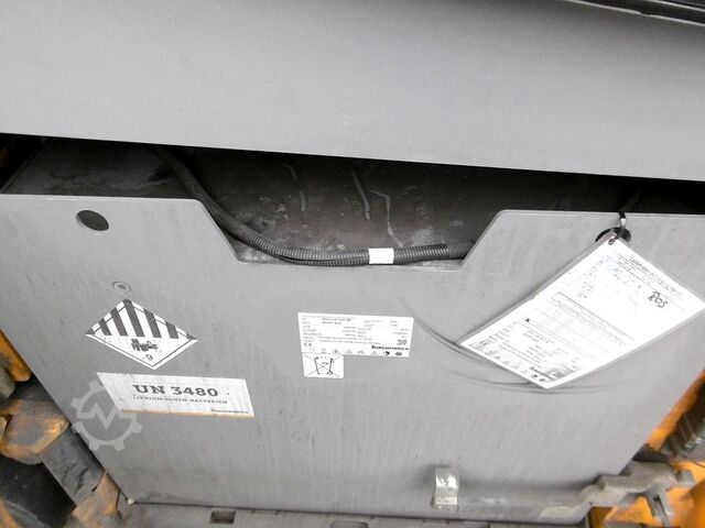 Forklift JUNGHEINRICH EFG S 30sG180-330ZT