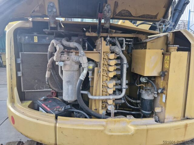 Mini excavator Caterpillar 308E2 CR