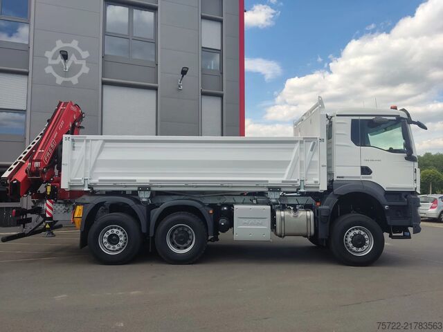 Tipper with crane MAN TGS 28.440 6x4-4 BL 2-Seitenkipper Fassi F235 Kran