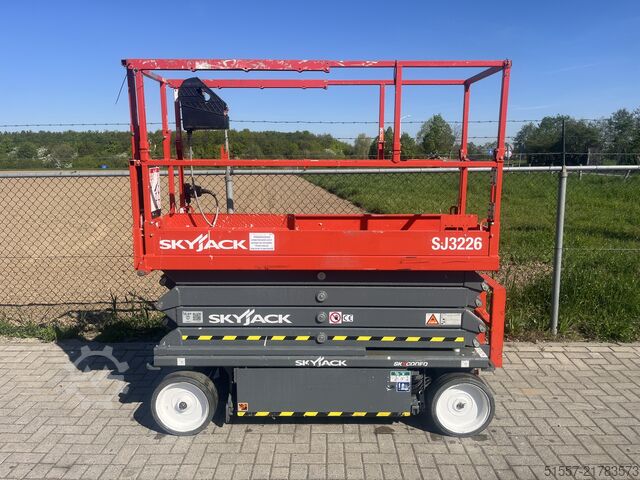 Scissor lift Skyjack SJ 3226 | 2020