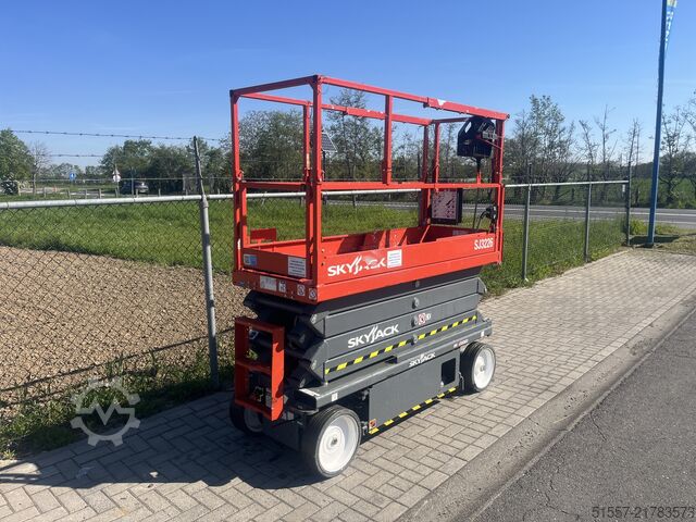 Scissor lift Skyjack SJ 3226 | 2020