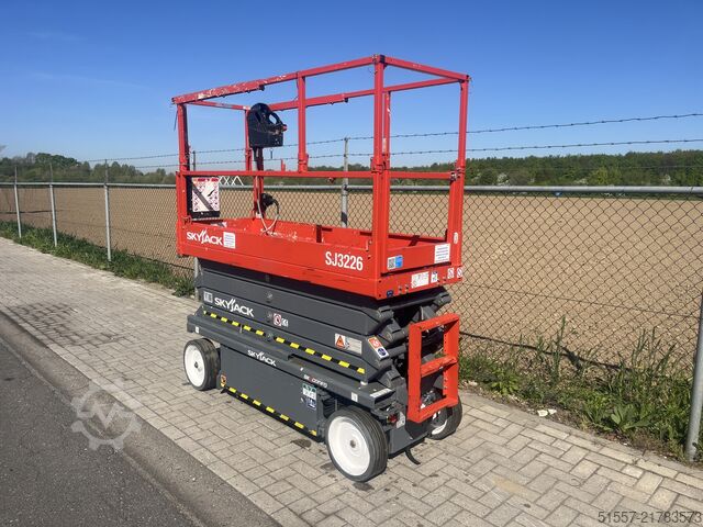 Scissor lift Skyjack SJ 3226 | 2020