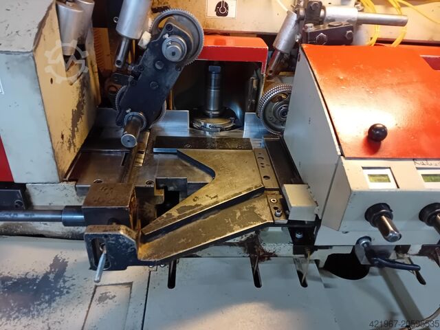 Moulder (profiling machine) WEINIG P1000