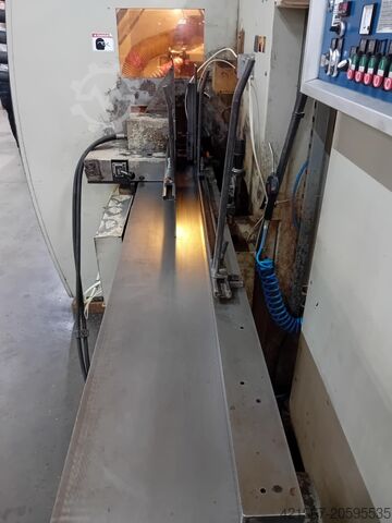 Moulder (profiling machine) WEINIG P1000