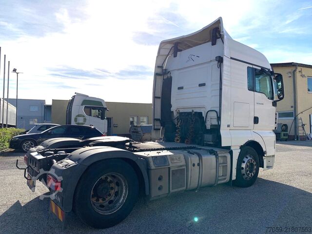 Standard tractor unit MAN TGX 18.440 *EEV* + KOMPRESSOR + HYDRAULI