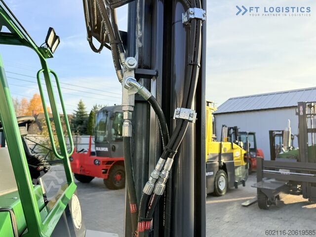 Four-way forklift Combilift CB4000 GAS TRIPLEX 5200 POSITIONER