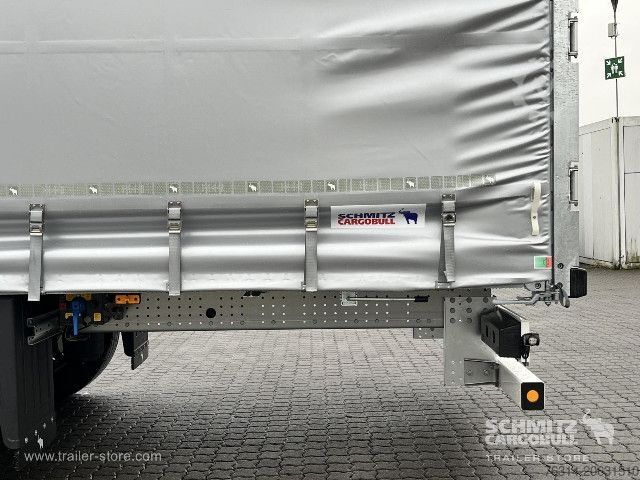 Open semitrailer with tarp Schmitz Cargobull Curtainsider Mega Getränke