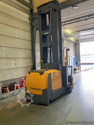 High Level Order Picker Jungheinrich EKX 516K