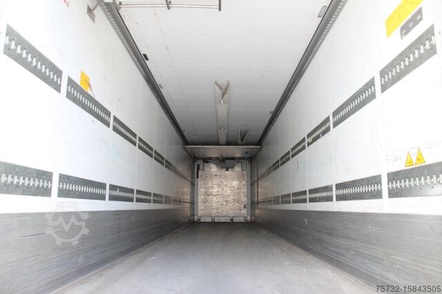 Semitrailer SCHMITZ TK SLXe Spectrum BI-Temp Strom