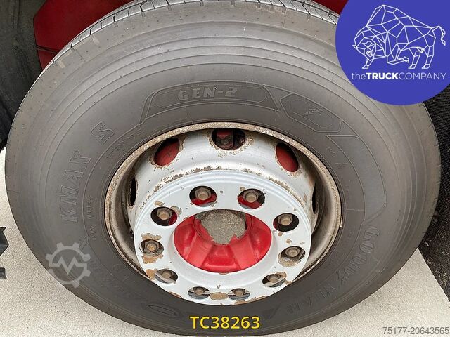 Refrigerated/frozen transport Volvo FM 330