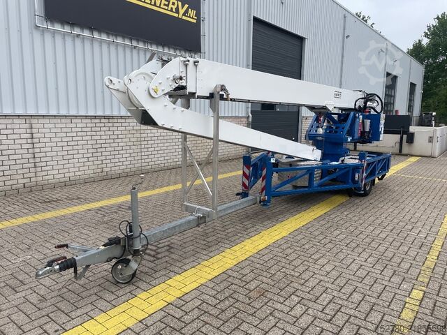 All terrain crane Amak 25