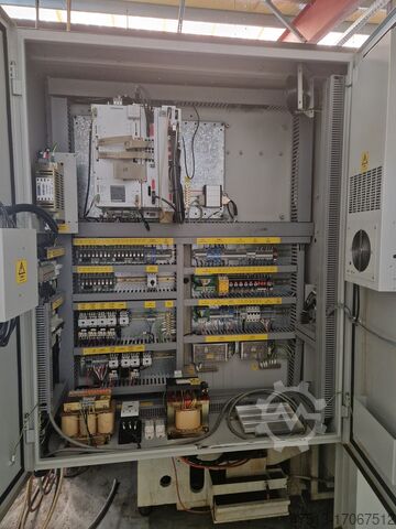 Machining center Bridgeport VMC 760 XP3