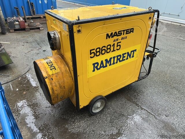 Small Equipment Master BV470FS Diesel heater 134kW