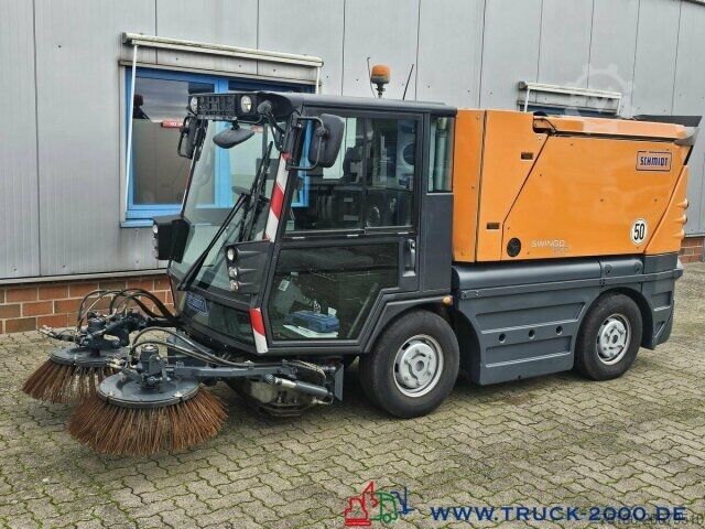 Kehrmaschine Schmidt Swingo 200+ 3 Besensystem + HD Reiniger & Lanze