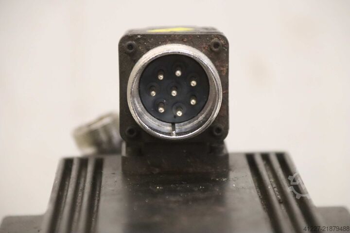 Servo motor Indramat 090C-0-KD-2C/110-B-0/S001