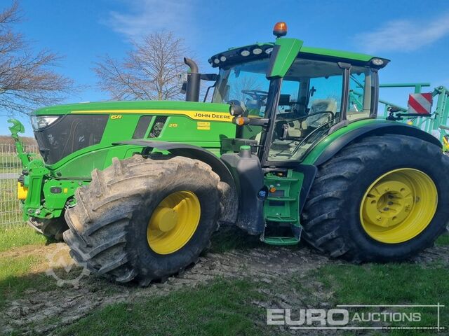 Tractor John Deere 6R215