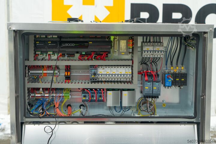 Kältemaschine/Wärmepumpe New AIRCOOLED chiller Climaveneta AWR HT D LN CA E 0152 44.5 kW/50.4 kW