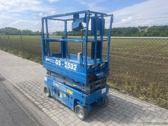 Scissor lift Genie GS 1532 | 2015