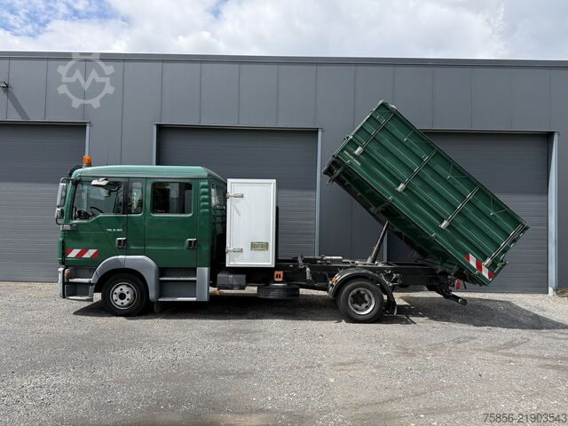 Tipper truck MAN TGL 8.180 4x2 Meiller Kipper Doka