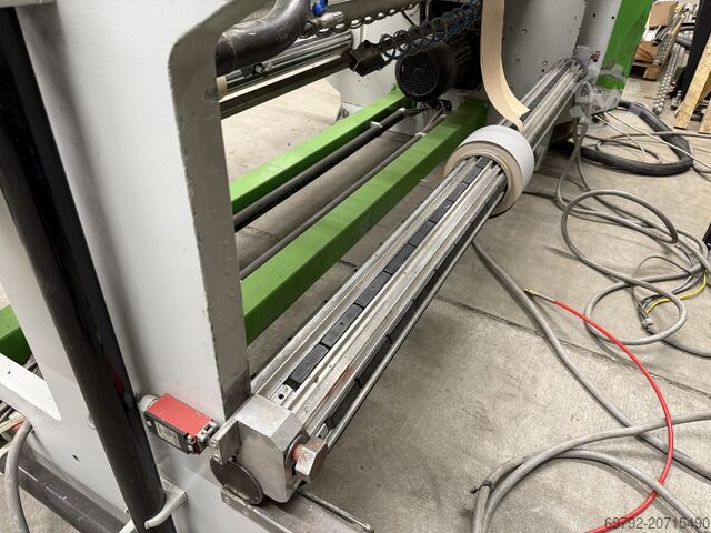 Rollenschneidwickelmaschine/Roll cutting Düspohl RSW2200T