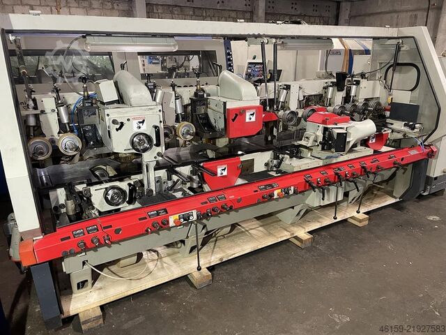 Hobel- und Kehlautomat WEINIG HYDROMAT  (8 spindle)