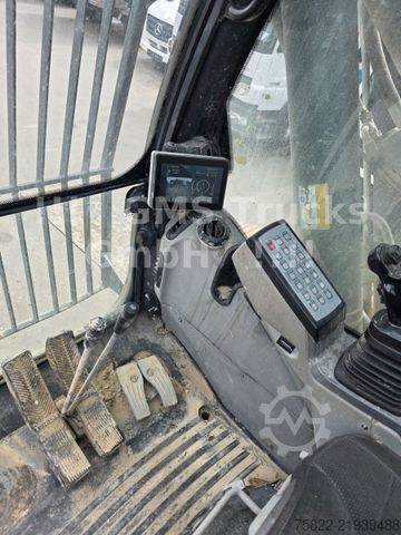 Chain excavator LIEBHERR R 924 SLC / SW 48 Likufix / Verstellausleger