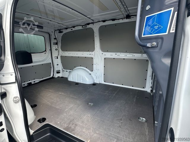 Panel van MERCEDES-BENZ Vito 114 LANG 9G-TR 4x4 ALLRAD KLIMA NAVI KAMERA