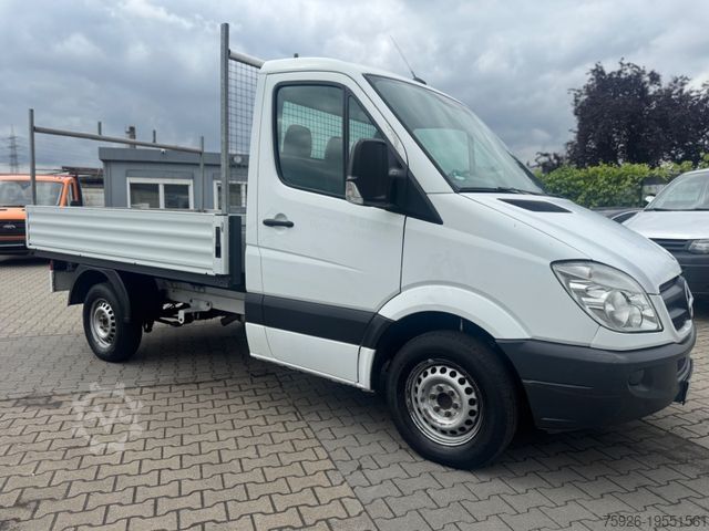 Pritschenwagen MERCEDES-BENZ Sprinter Pritsche 211 CDI