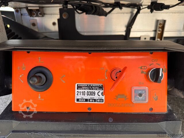 Refrigerator body van Iveco Daily 35C16 Tiefkühlkoffer Carrier 400