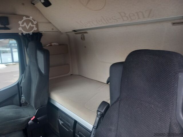 Standard tractor unit Mercedes-Benz Actros 1845 LS Big Space