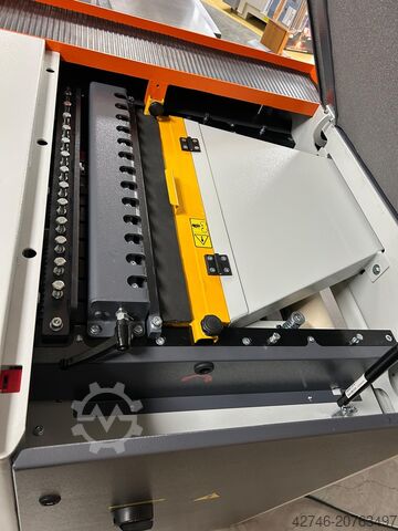 Dickenhobelmaschine Houfek Aligator A 630