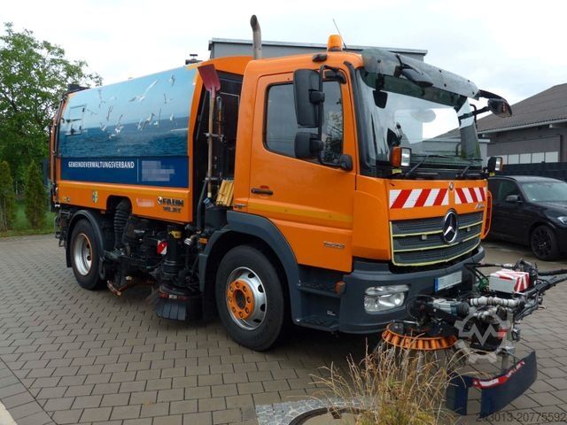 Kehrmaschine MERCEDES-BENZ ATEGO 1523 4x2 FAUN Viajet 6R/H HD 100 Bar