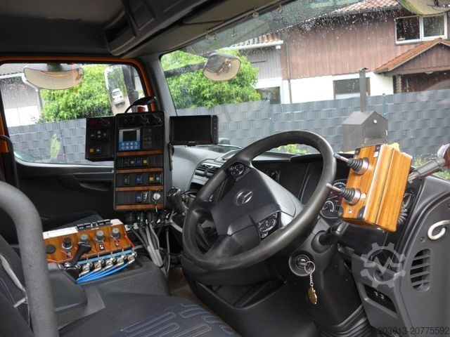 Kehrmaschine MERCEDES-BENZ ATEGO 1523 4x2 FAUN Viajet 6R/H HD 100 Bar