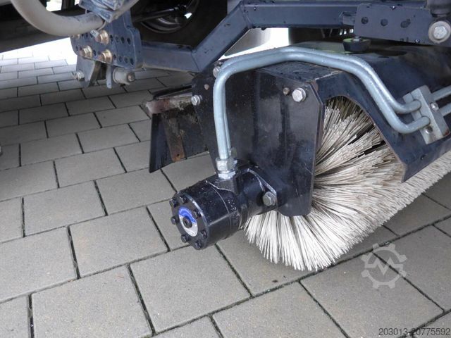 Kehrmaschine MERCEDES-BENZ ATEGO 1523 4x2 FAUN Viajet 6R/H HD 100 Bar