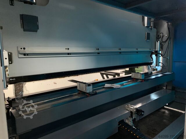 NEUE Abkantpresse - hydraulisch GPRESS GHX 180-3000