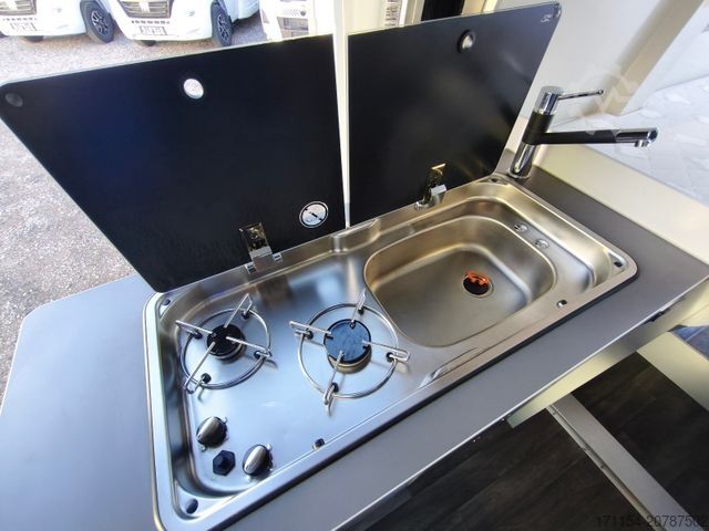 Kastenwagen Wohnmobil / Campervan AHORN Van 620, Solar, Automatik,Längsbetten