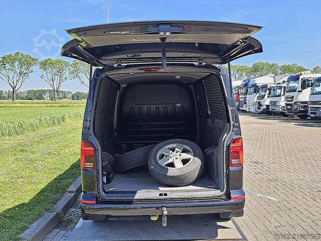 High-roof van VOLKSWAGEN TRANSPORTER 2.0 TDI L2H1 LED 150Pk Euro6