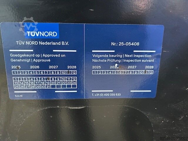 Teleskoparbeitsbühne Genie S-65 TraX