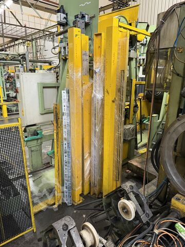 Reifenaufbaumaschine mit (3) Heißmesser GoodYear S.A. Formenbauwerk BRC III R1 E84