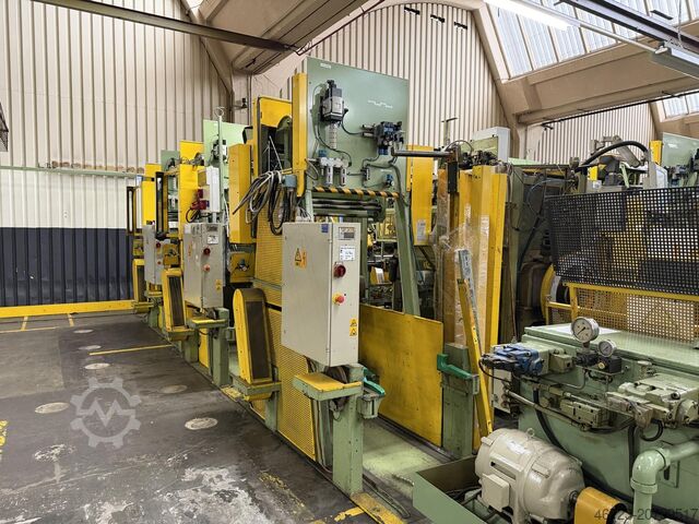 Reifenaufbaumaschine mit (3) Heißmesser GoodYear S.A. Formenbauwerk BRC III R1 E84