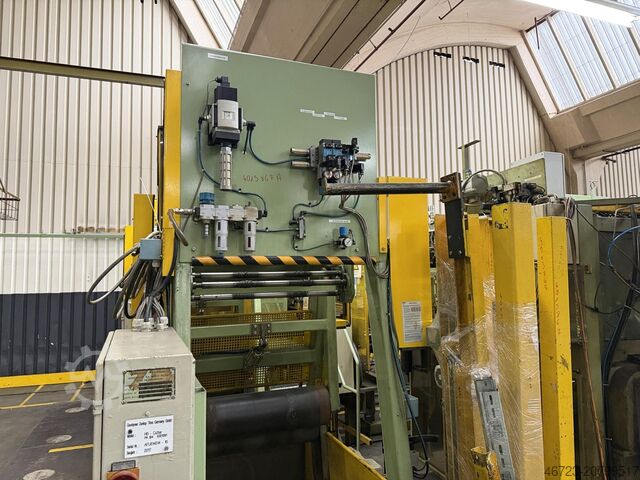 Reifenaufbaumaschine mit (3) Heißmesser GoodYear S.A. Formenbauwerk BRC III R1 E84