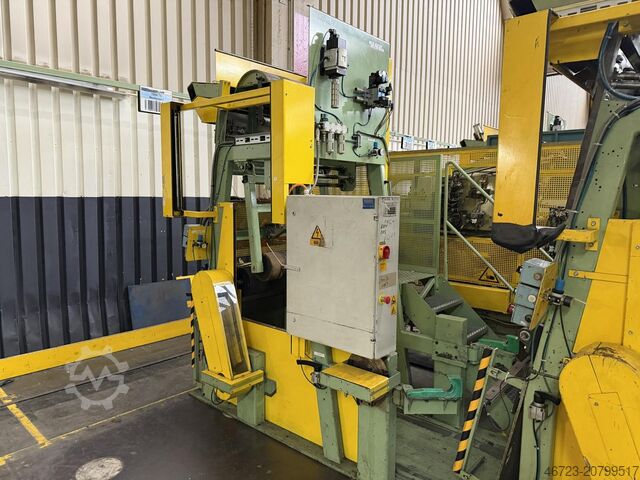 Reifenaufbaumaschine mit (3) Heißmesser GoodYear S.A. Formenbauwerk BRC III R1 E84