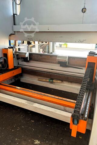 Abkantpresse WEINBRENNER GP 250 3550