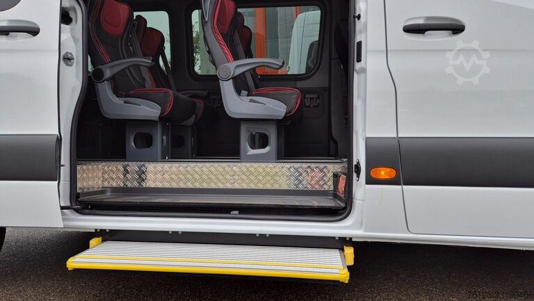 Kleinbus MERCEDES-BENZ Sprinter 315 VIP Mobility 23 Airline Stock