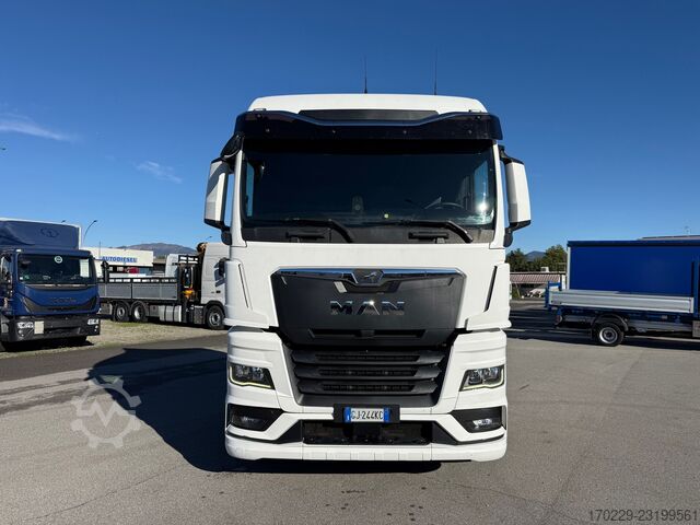 Standard tractor unit MAN TGX 18.510