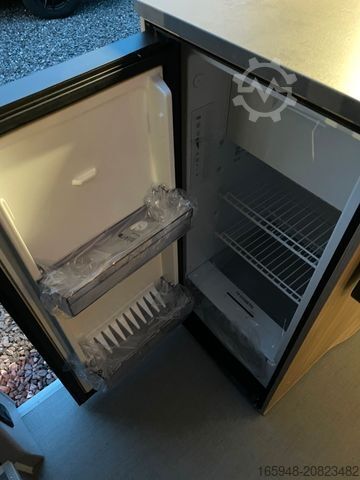 Kastenwagen Wohnmobil / Campervan PÖSSL Summit 640 *Premium Paket*Automatik*2026*