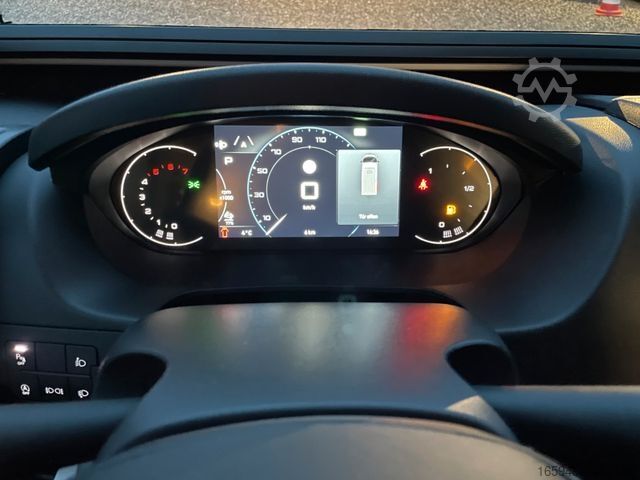 Kastenwagen Wohnmobil / Campervan PÖSSL Summit 640 *Premium Paket*Automatik*2026*