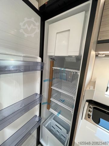 Teilintegriertes Wohnmobil ADRIA Compact 60Y DL JUBILEE *Bestand*Assistenten*