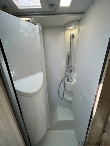 Teilintegriertes Wohnmobil ADRIA Compact 60Y DL JUBILEE *Bestand*Assistenten*