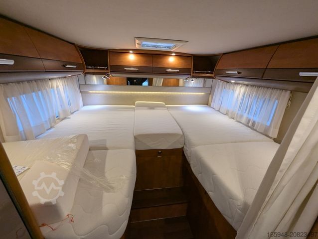 Teilintegriertes Wohnmobil CARTHAGO C-Tourer T 143 "Tankflaschen"auf autark getrimmt